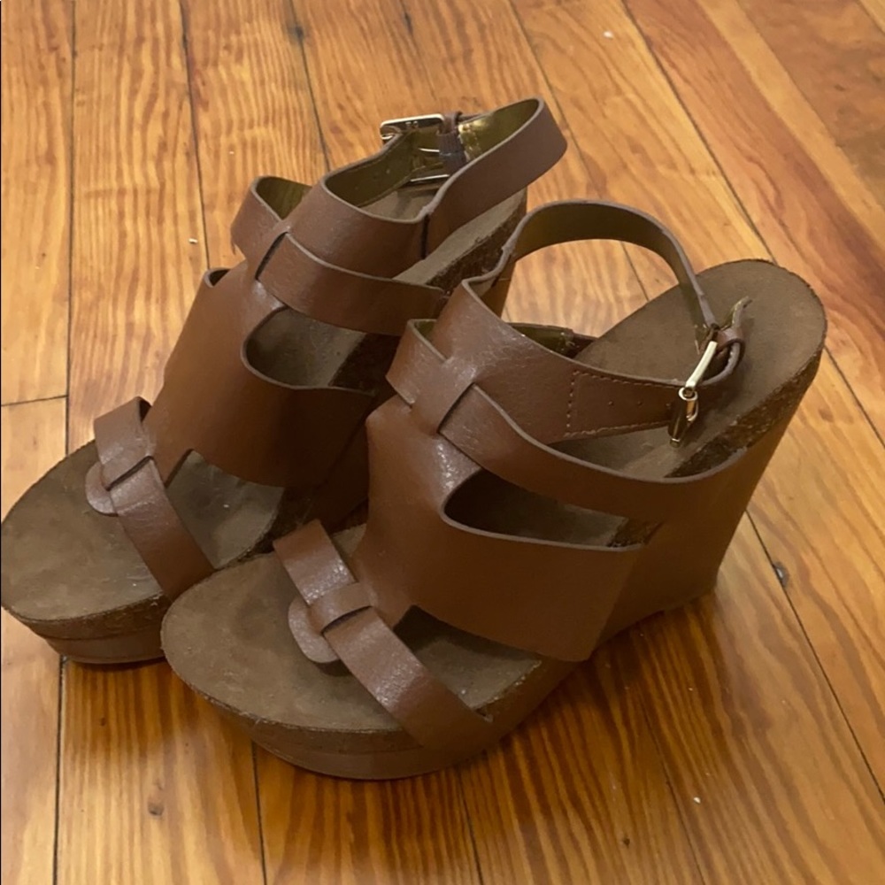 Women’s Size 7 Wedges